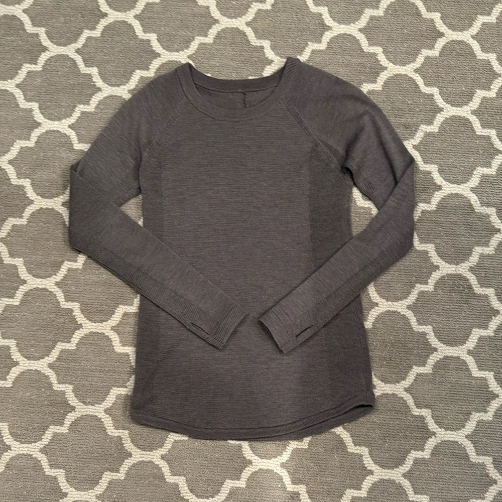 Lululemon lightweight sweater knit. Light taupe brown.